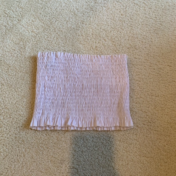 White tube top with ruffles - Picture 2 of 3